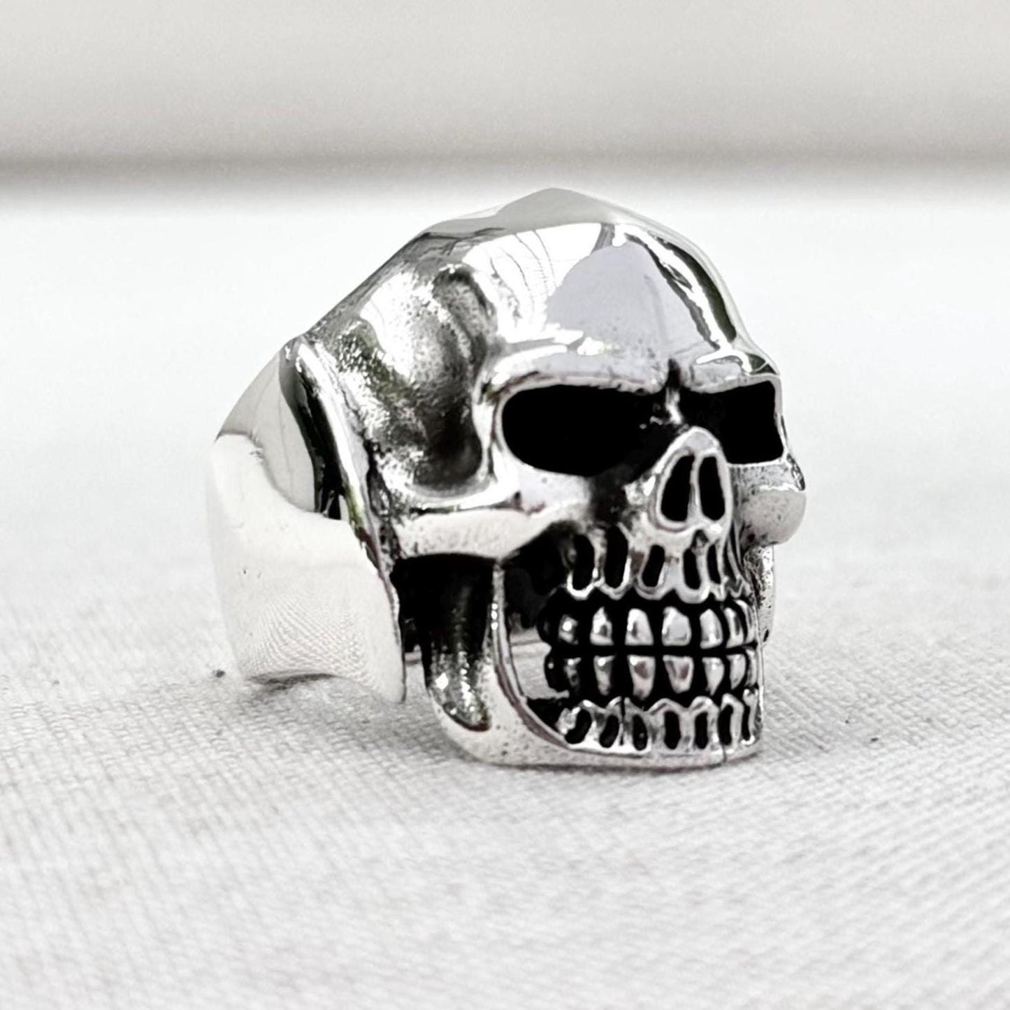 Skull Heavy Gothic Pirate Punk Biker Ring
