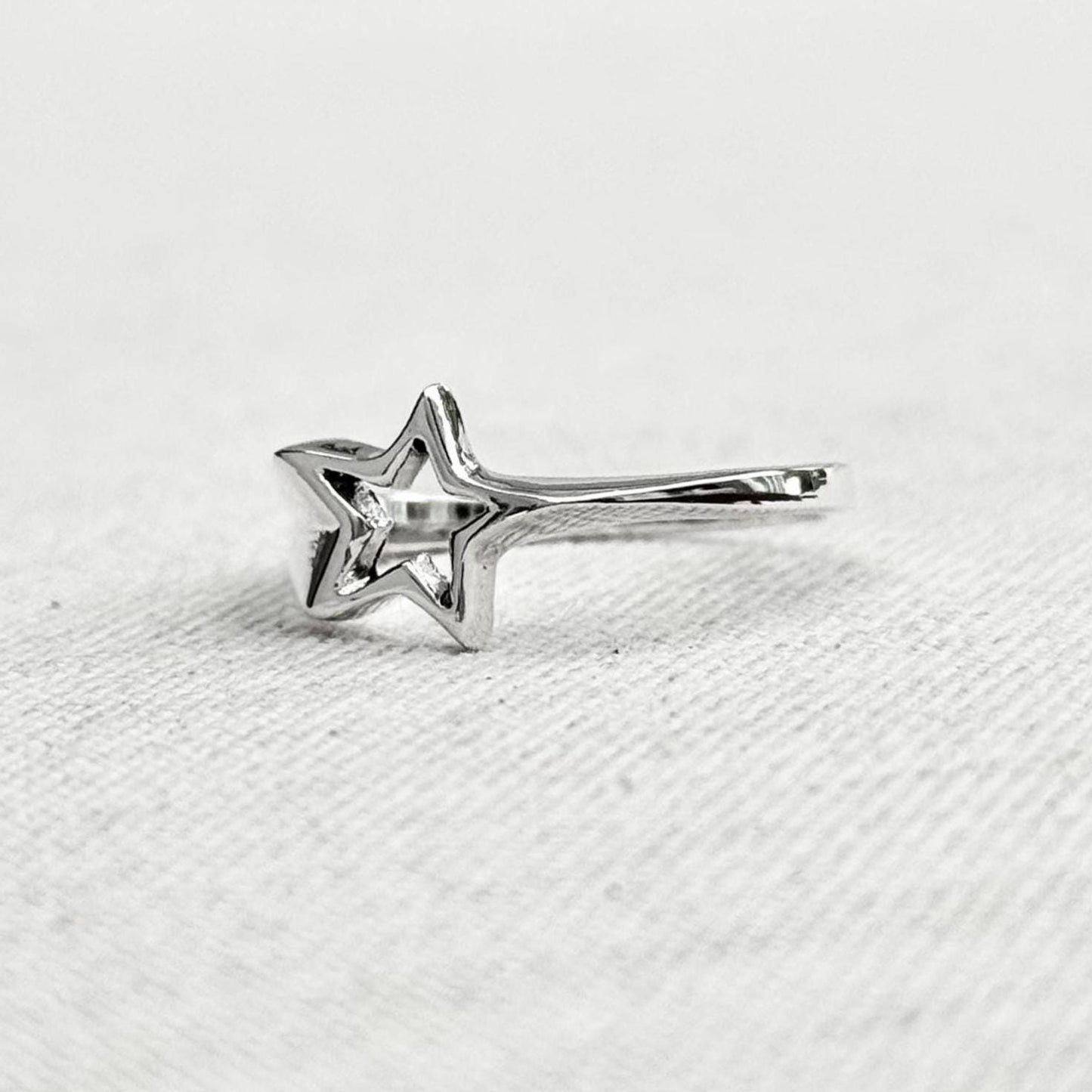 Shooting Star Women Ring