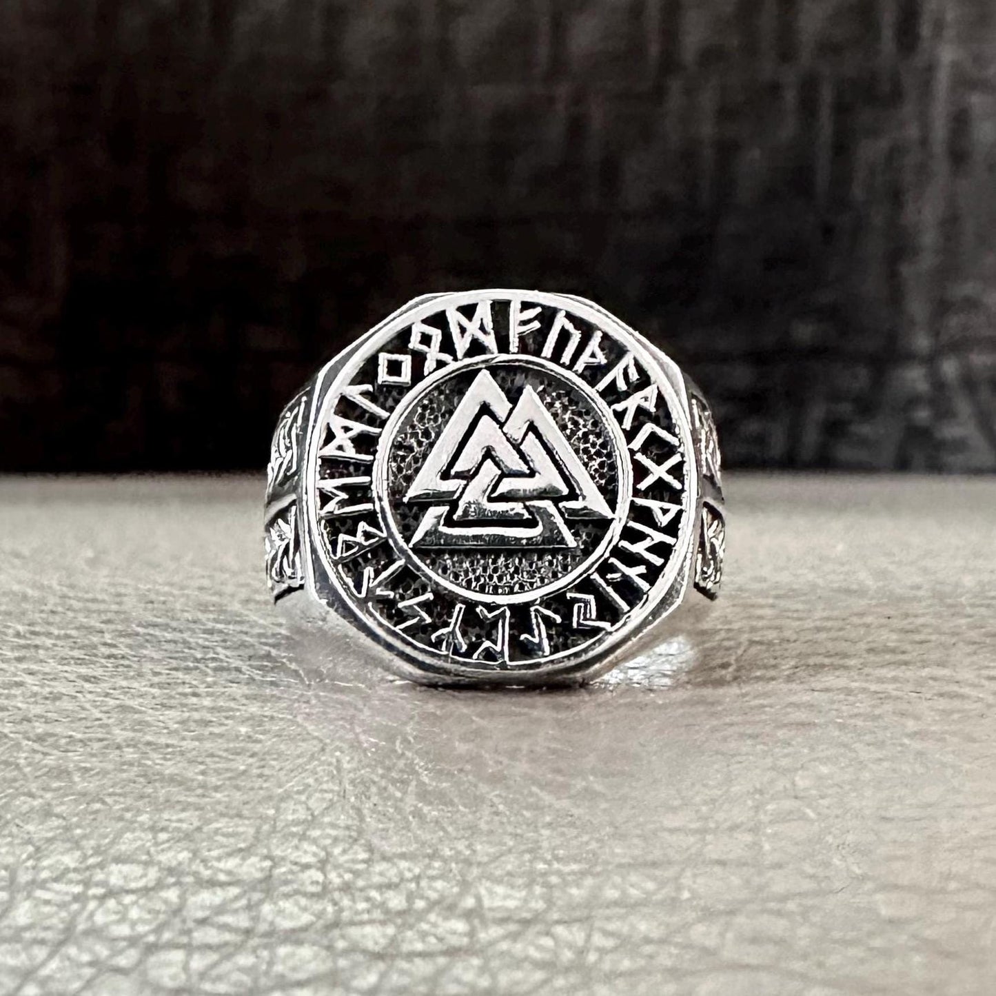 Valknut Viking Interlocked Triangles Rune Celtic Knot Ring