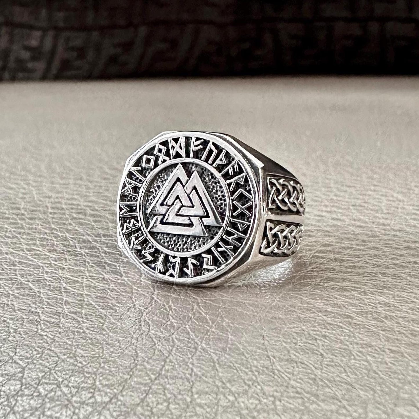 Valknut Viking Interlocked Triangles Rune Celtic Knot Ring