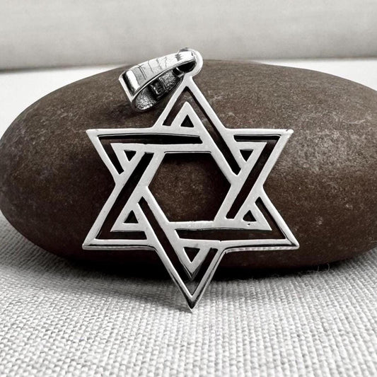 Star of David Magen Hebrew Pendant/Necklace