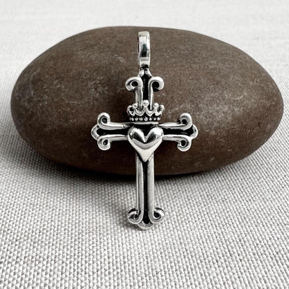 Sacred Heart Cross Christian Crucifix Pendant/Necklace