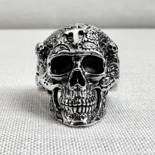 Big Skull Gothic Punk Biker Skeleton Ring
