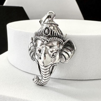 Ganesha Elephant God Ganapati Hindi Deity Pendant/Necklace