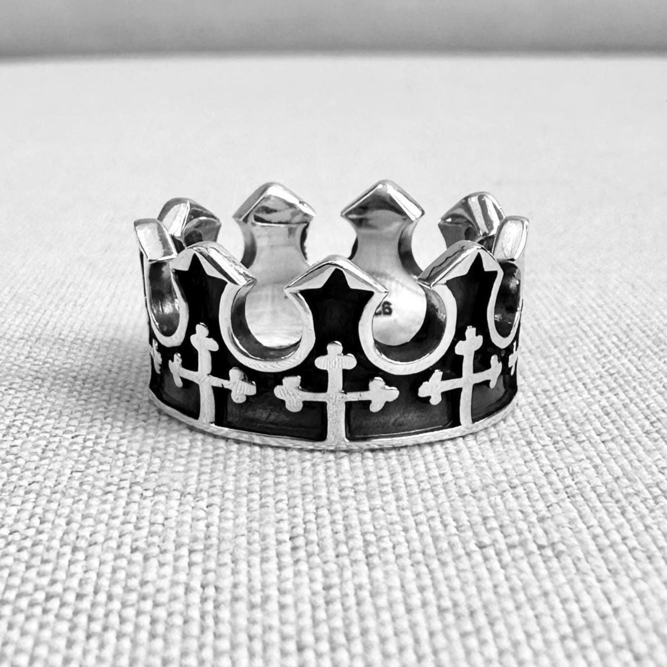 Prince's Crown Christian Jesus Cross Ring