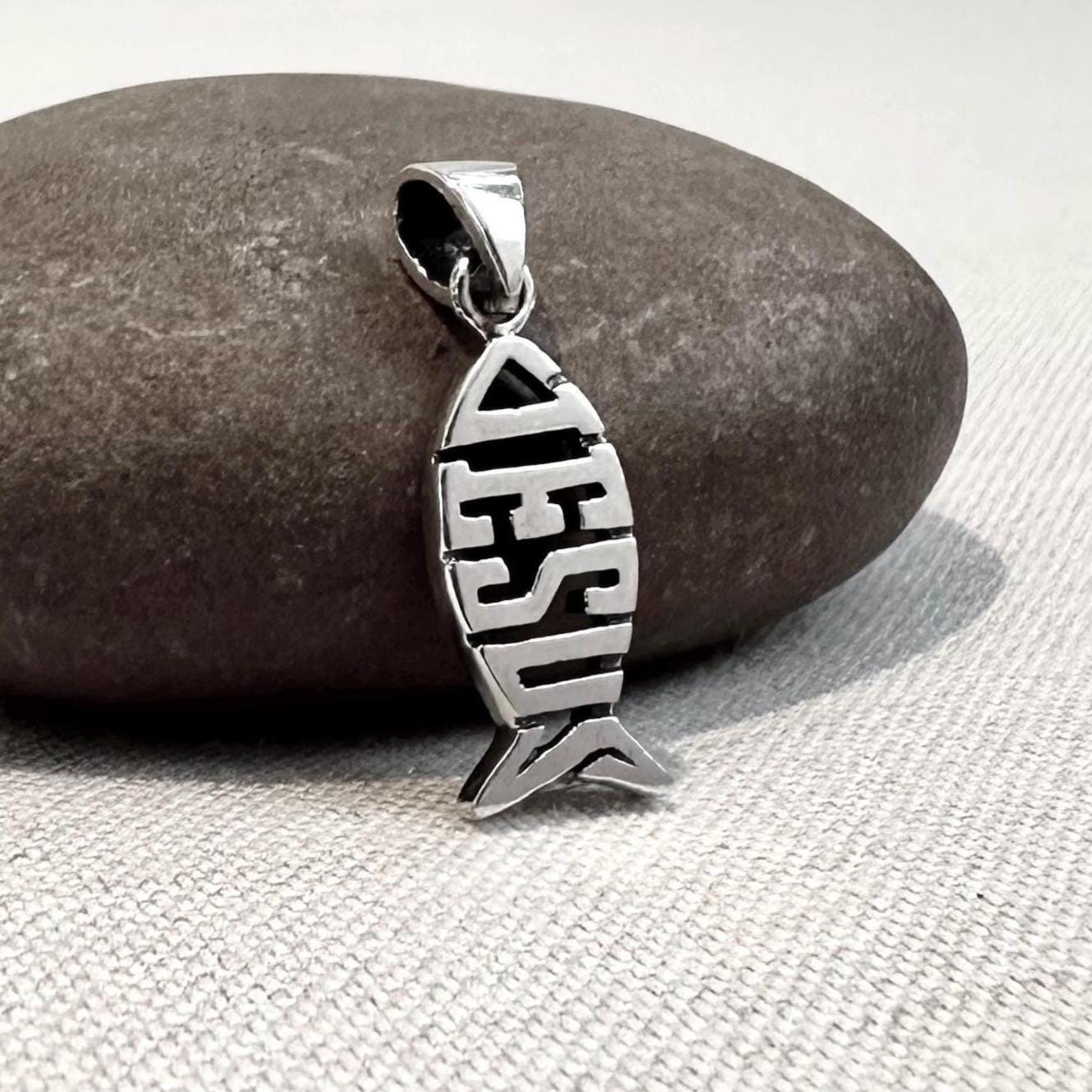 Jesus Fish Ichthys Christian Pendant/Necklace