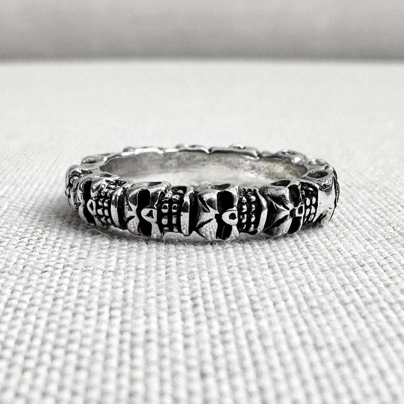 Skull Gothic Skeleton Punk Biker Ring