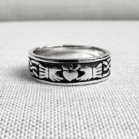 Claddagh Celtic Irish Heritage Heart Ring