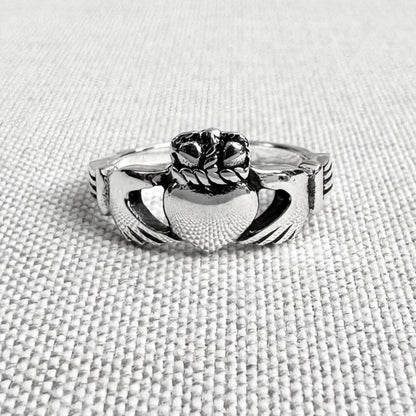 Claddagh Celtic Irish Heritage Heart Ring