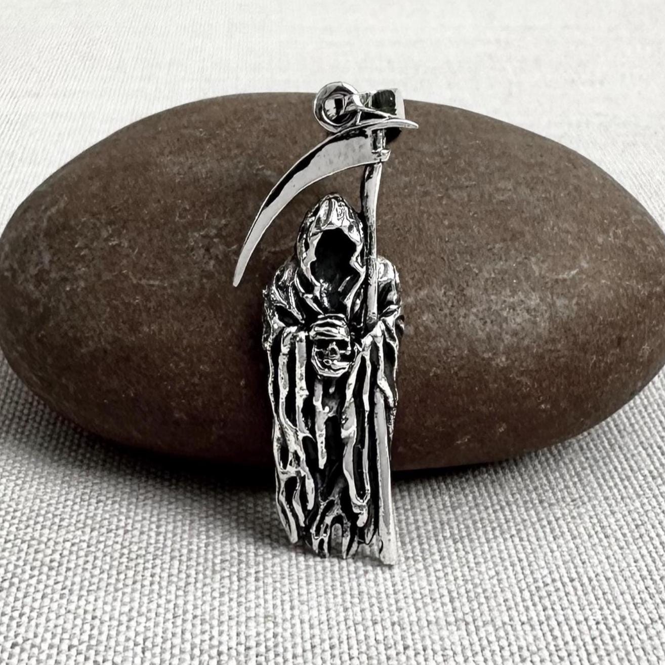 Grim Reaper Gothic Skull Skeleton Pendant/Necklace