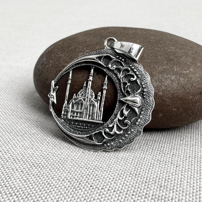 Mosque Masjid Crescent Moon Pendant/Necklace