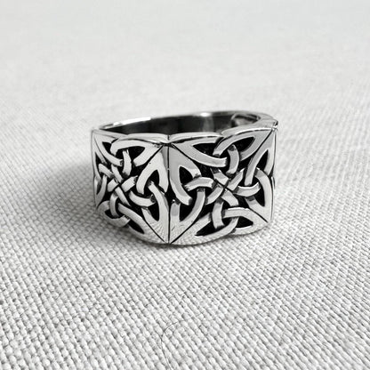 Celtic Infinity Knot Viking Endless Ring