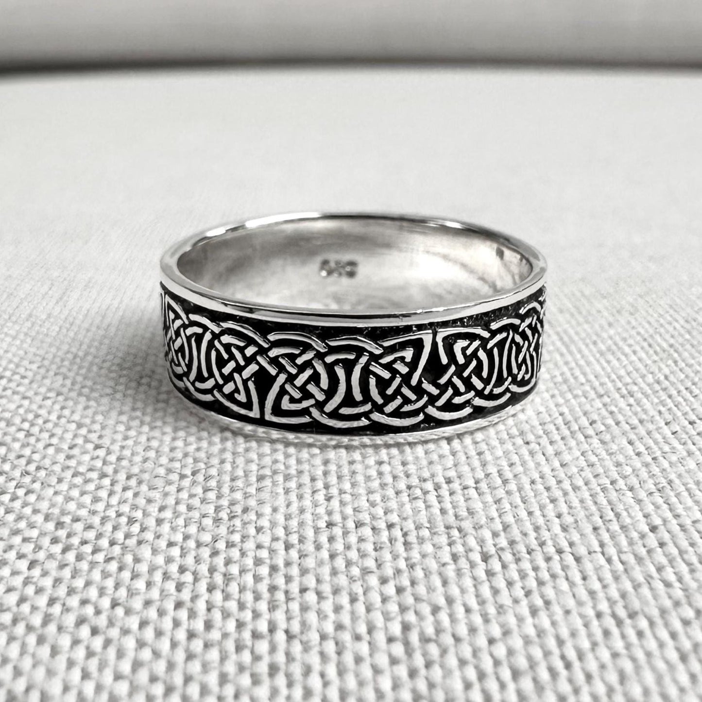 Celtic Infinity Knot Viking Endless Ring
