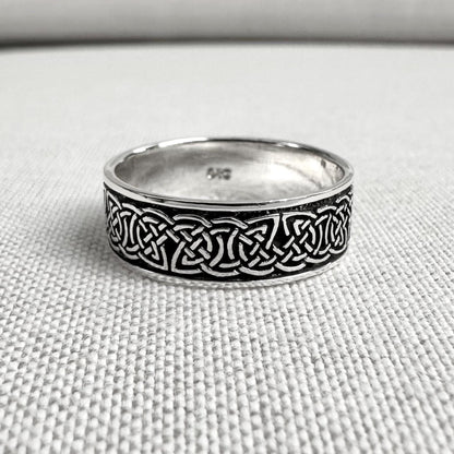Celtic Infinity Knot Viking Endless Ring