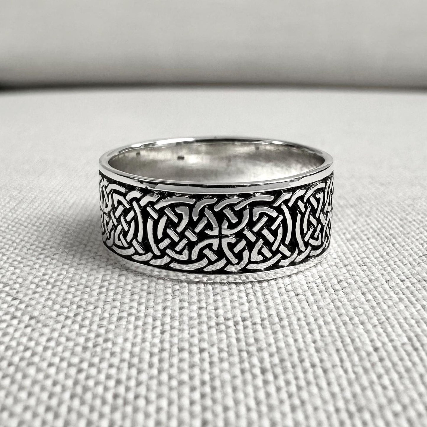 Celtic Infinity Knot Viking Endless Ring