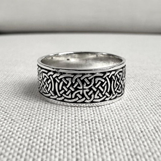 Celtic Infinity Knot Viking Endless Ring