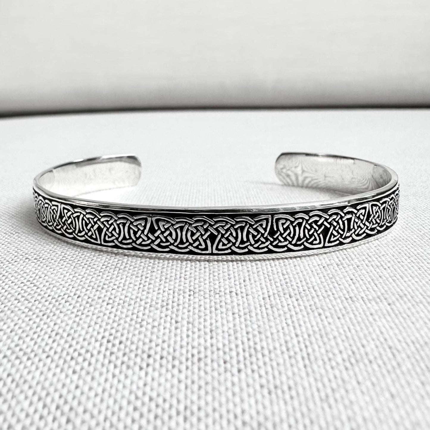 Celtic Infinity Knot Endless Viking Cuff Bracelet
