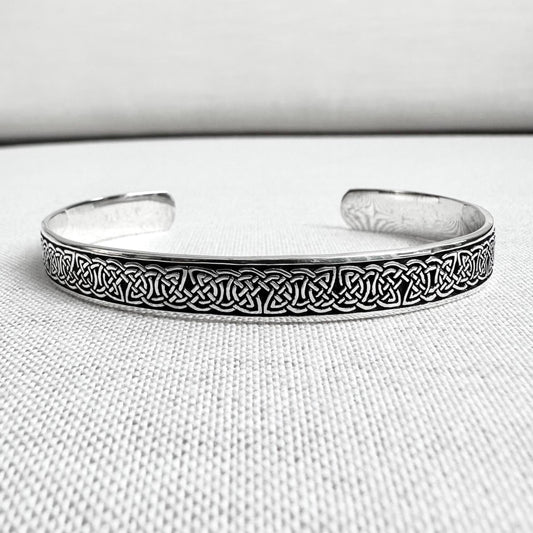 Celtic Infinity Knot Endless Viking Cuff Bracelet