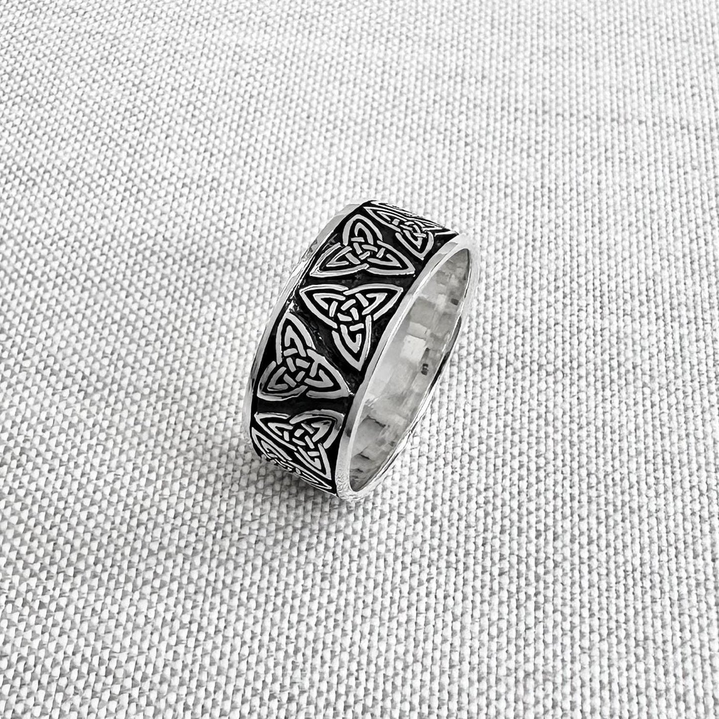 Triquetra Viking Celtic Infinity Knot Irish Ring