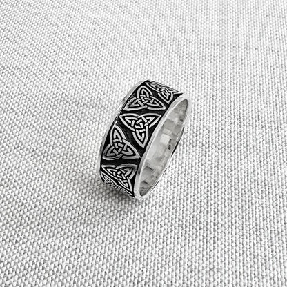 Triquetra Viking Celtic Infinity Knot Irish Ring
