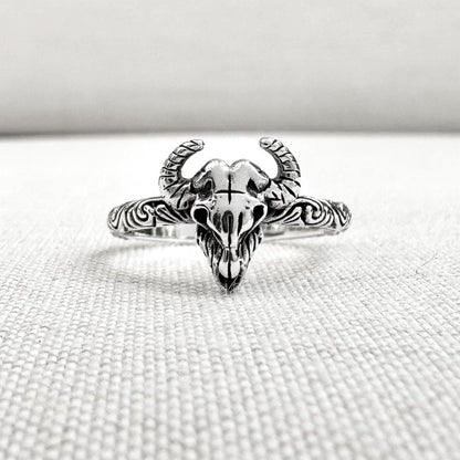 Bull Skull Wild West Cowboy Ring