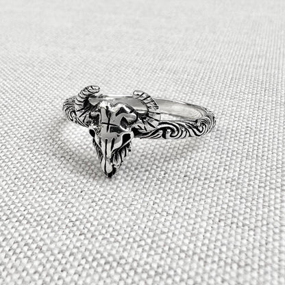 Bull Skull Wild West Cowboy Ring
