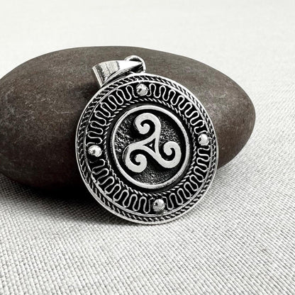 Triskelion Celtic Knot Viking Pendant/Necklace
