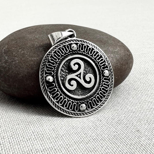 Triskelion Celtic Knot Viking Pendant/Necklace
