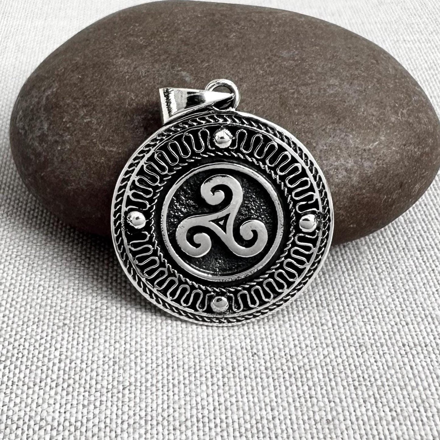 Triskelion Celtic Knot Viking Pendant/Necklace
