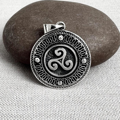 Triskelion Celtic Knot Viking Pendant/Necklace