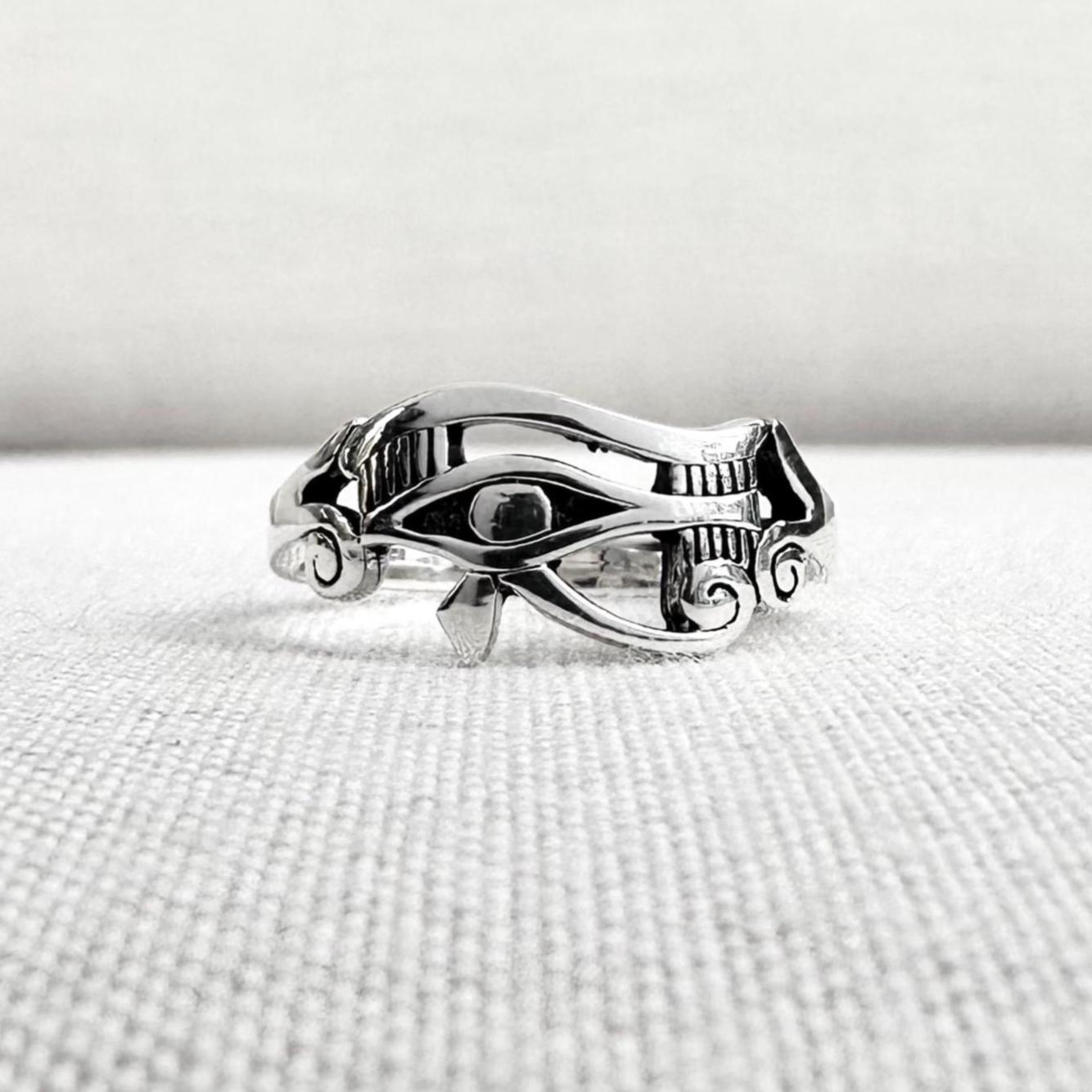 Egyptian Eye of Horus God Amulet Ring