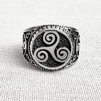 Triskelion Viking Celtic Knot Spiral Ring