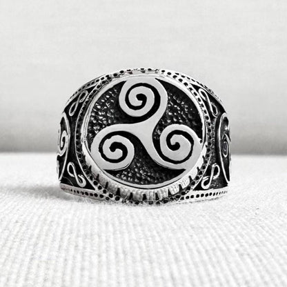 Triskelion Viking Celtic Knot Spiral Ring