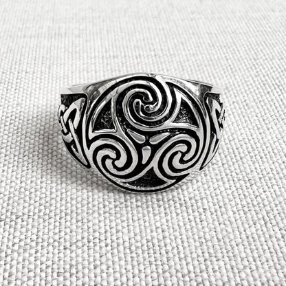 Triskelion Viking Celtic Knot Spiral Triskele Ring
