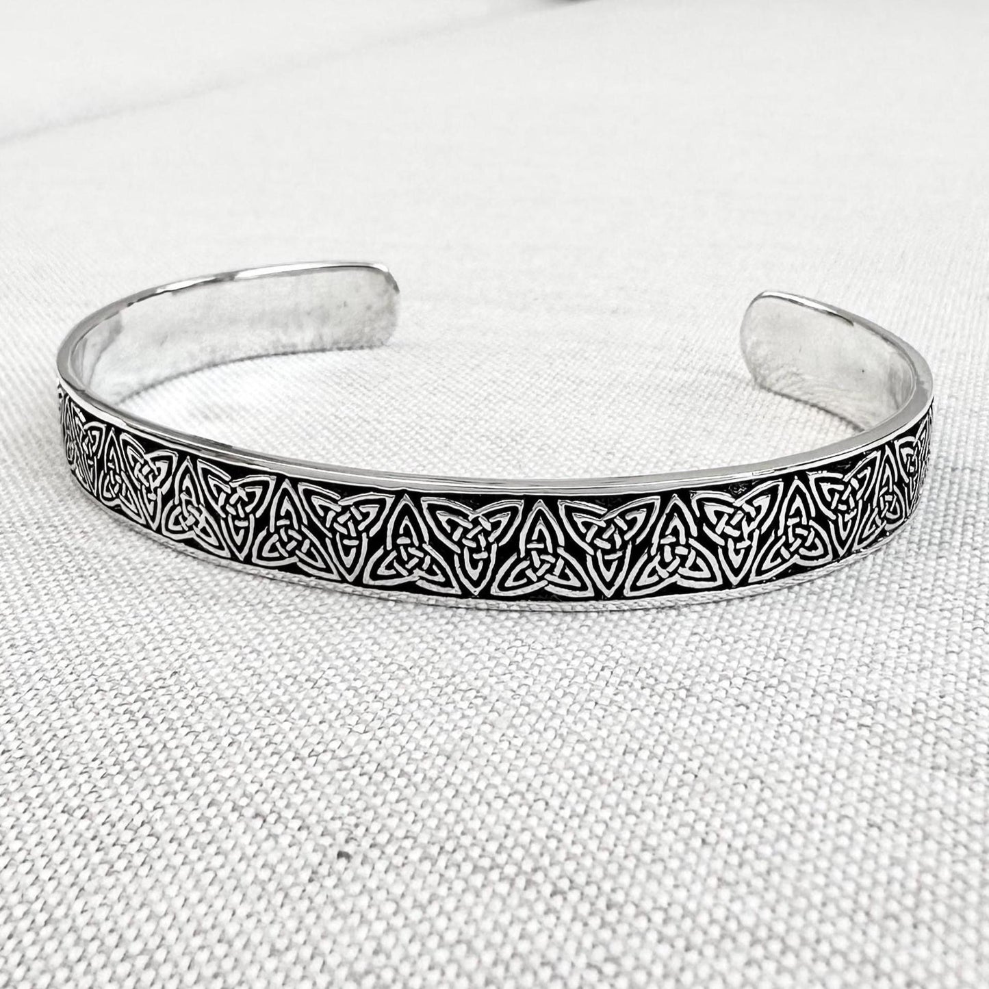 Triquetra Viking Celtic Irish Trinity Knot Cuff Bracelet