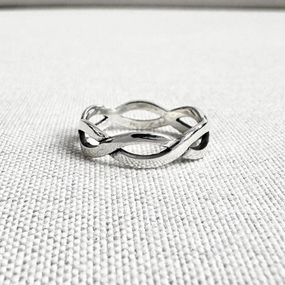 Infinity Celtic Knot Endless Viking Irish Ring