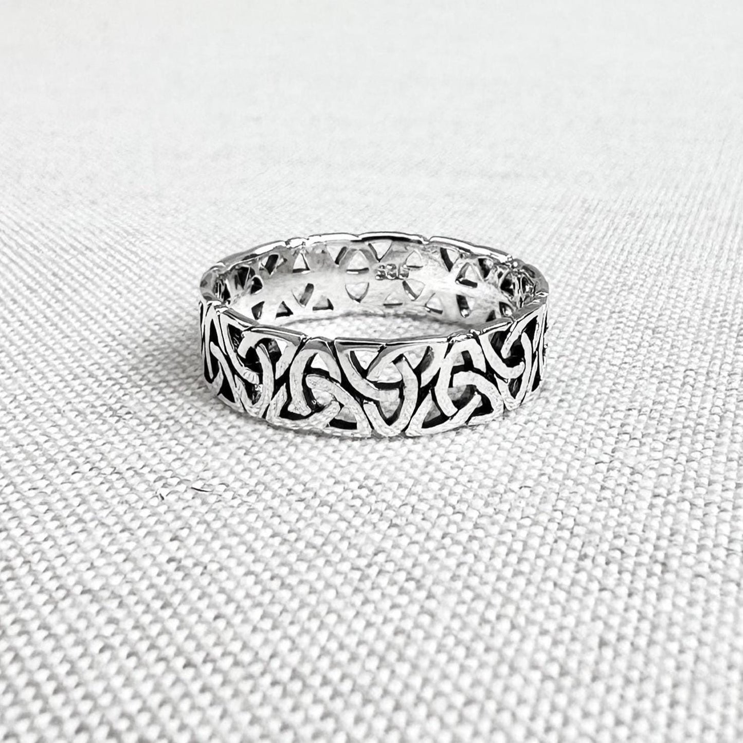 Triquetra Viking Celtic Trinity Knot Ring