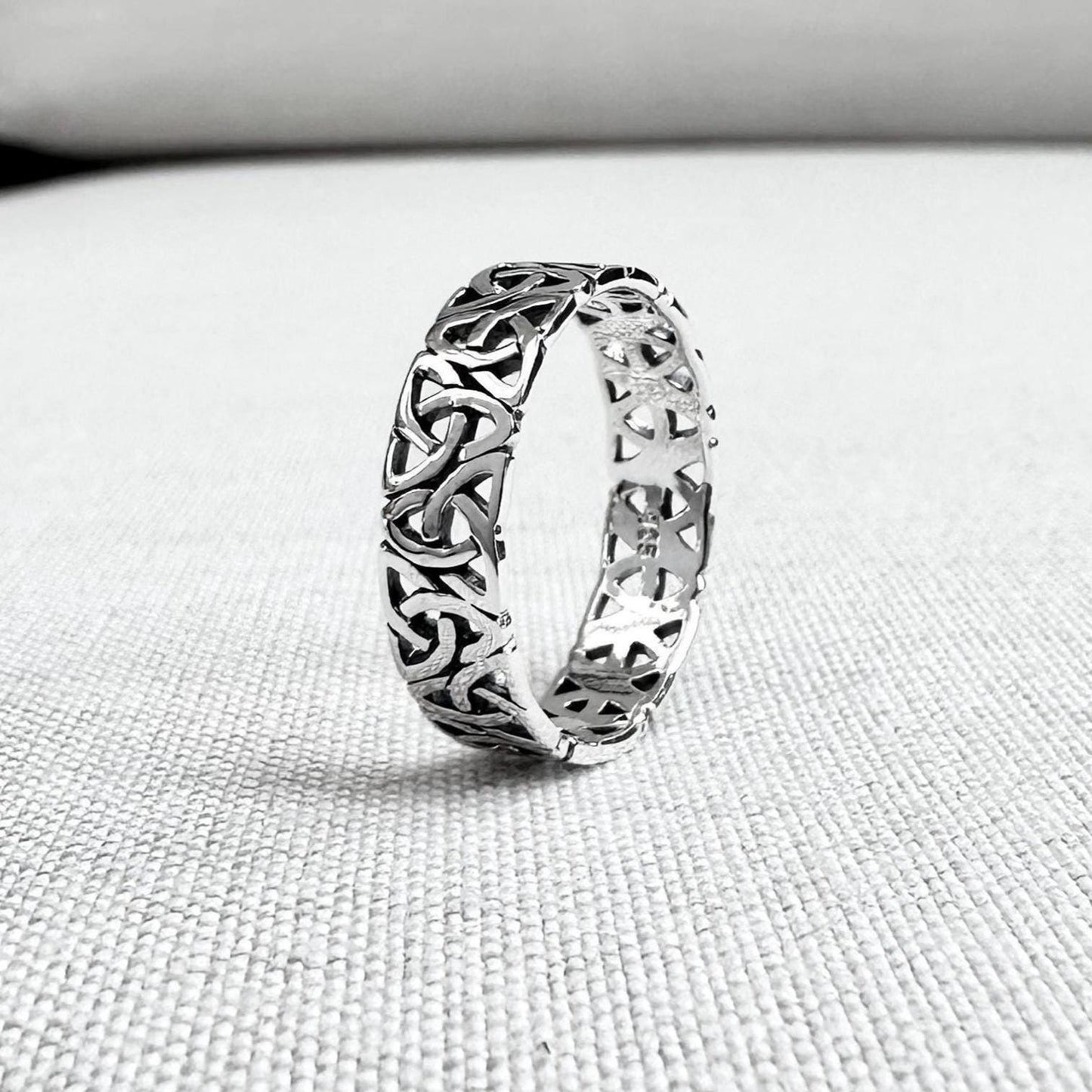 Triquetra Viking Celtic Trinity Knot Ring