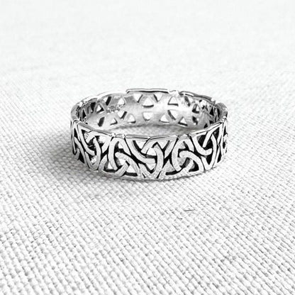 Triquetra Viking Celtic Trinity Knot Ring