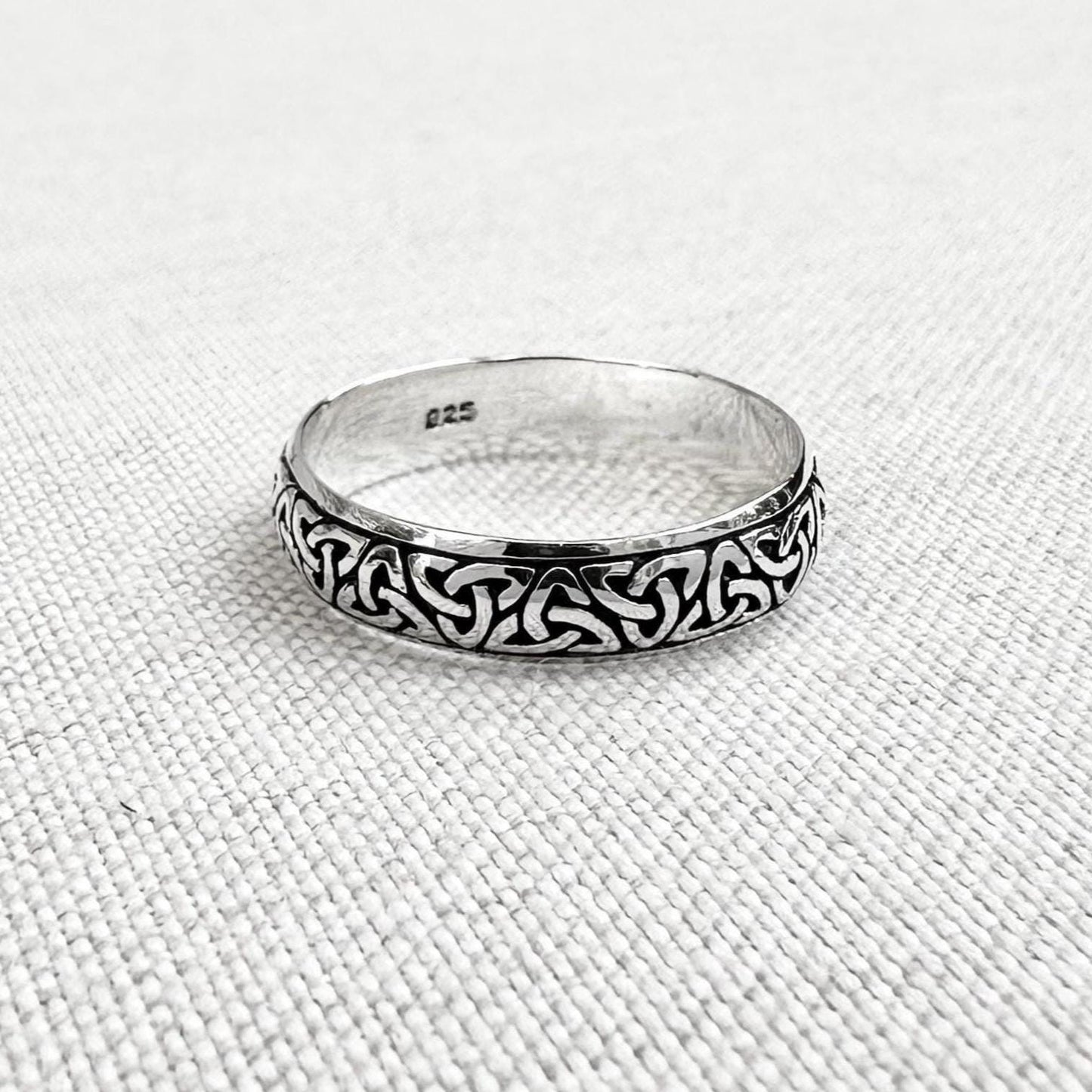 Triquetra Viking Celtic Trinity Knot Ring