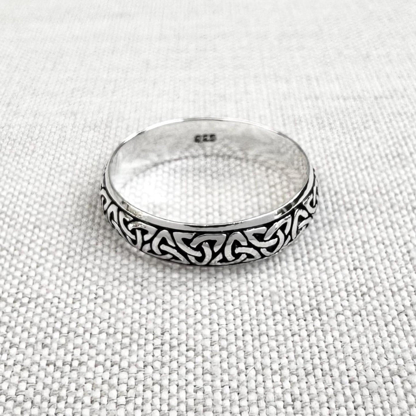 Triquetra Viking Celtic Trinity Knot Ring