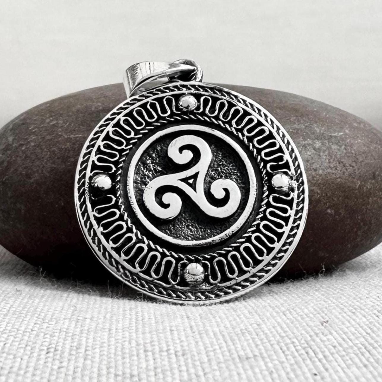 Triskelion Celtic Knot Viking Pendant/Necklace