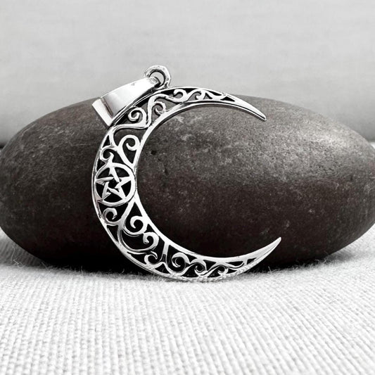 Celtic Crescent Moon Luna Pendant/Necklace