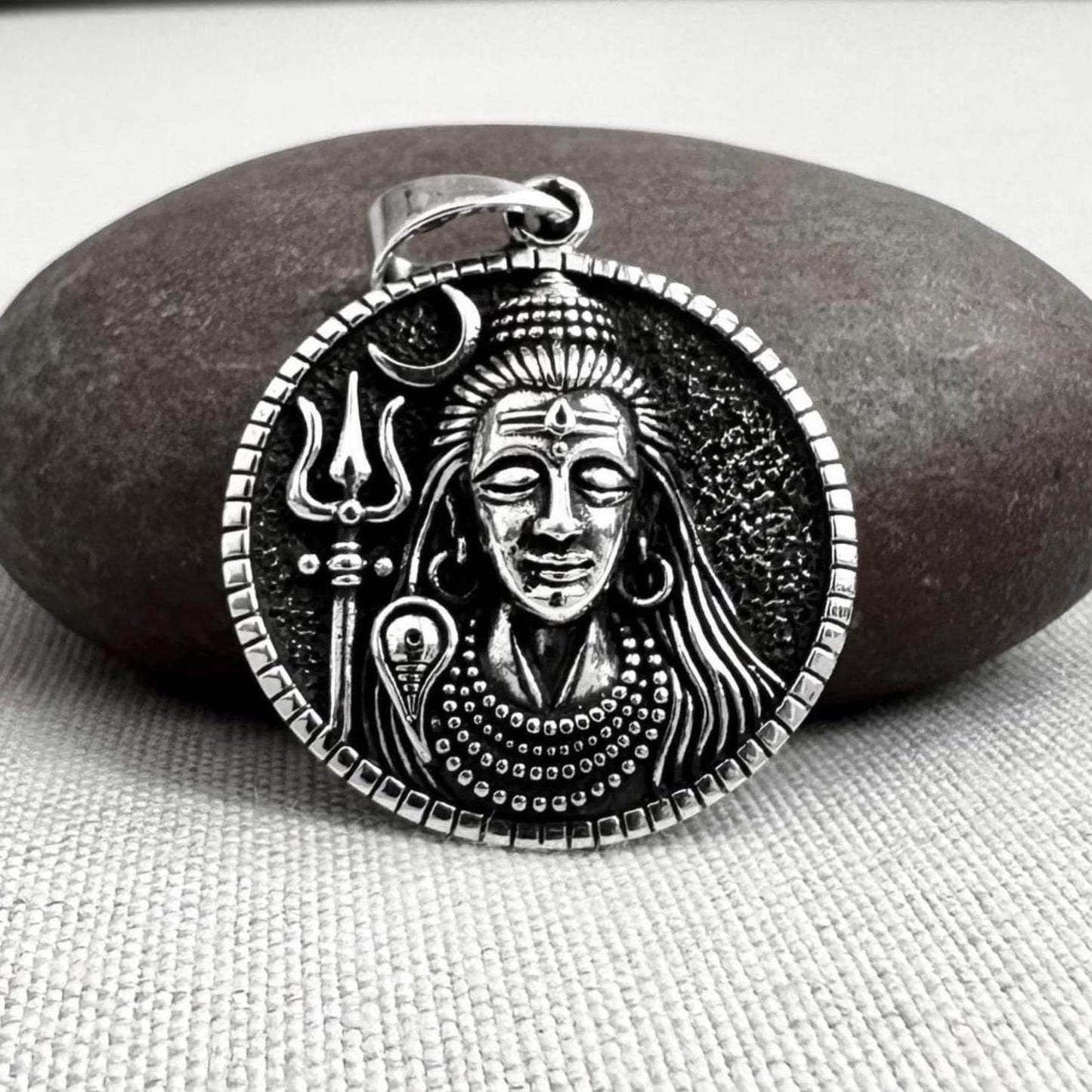 Shiva Trimurti Mahadeva Hindi God Pendant/Necklace