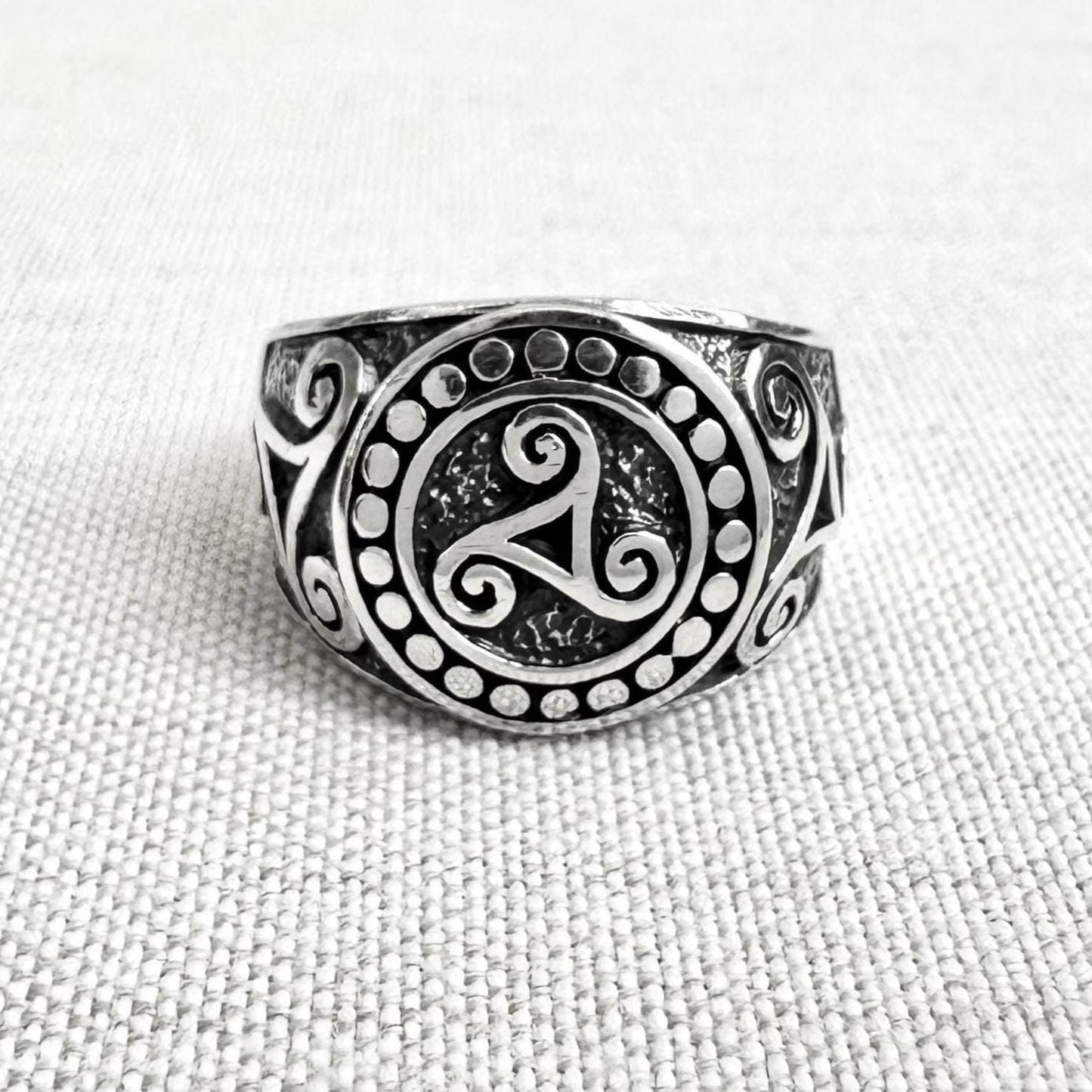 Triskelion Viking Celtic Knot Spiral Triskele Ring
