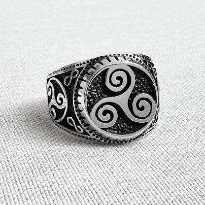 Triskelion Viking Celtic Knot Spiral Ring