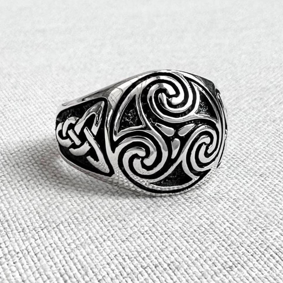 Triskelion Viking Celtic Knot Spiral Triskele Ring