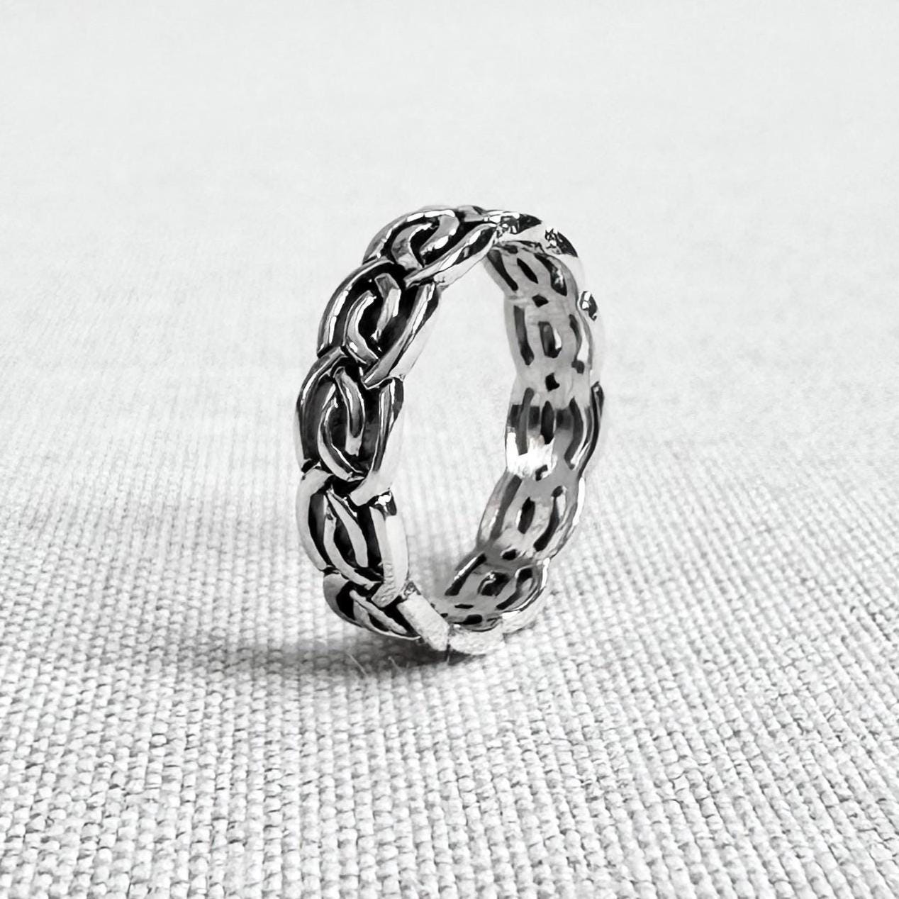 Infinity Celtic Knot Endless Viking Irish Ring