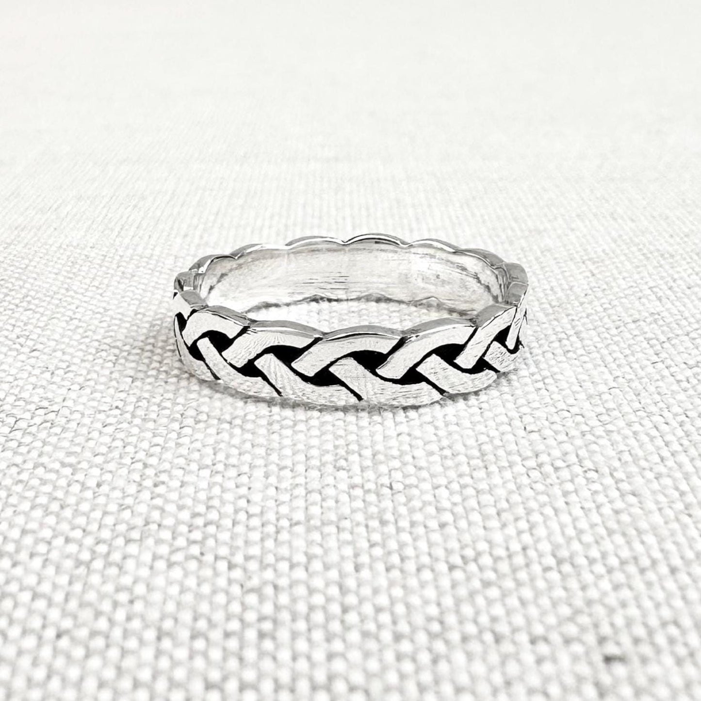 Infinity Celtic Knot Endless Viking Irish Ring