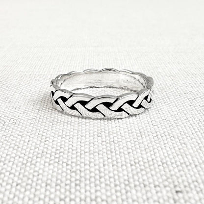 Infinity Celtic Knot Endless Viking Irish Ring